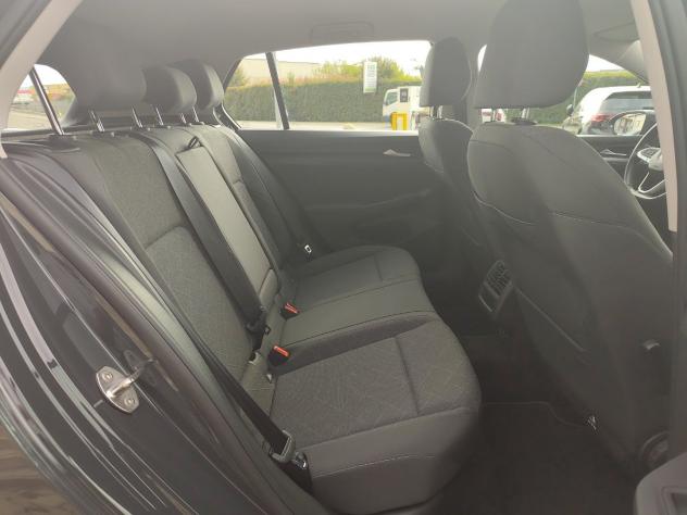 Volkswagen Golf 2.0 TDI SCR 85kW Life DSG - Foto 9