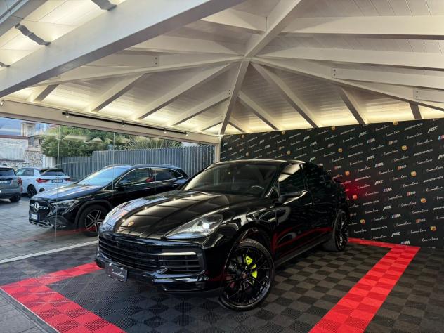 Porsche Cayenne Coup3.0 V6 E-Hybrid