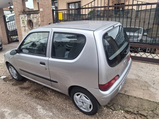 Fiat 600 1.1 Class idroguida e aria condizionata neopatentati - Foto 6