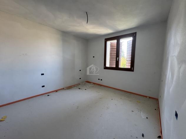 Luzzara vendesi appartamento indipendente 5 vani 135 Mq - Foto 9