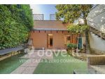 Villa di 240 m² con più di 5 locali in vendita a Milano [rif. DV-14709-1]