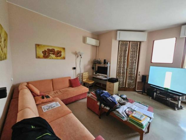 Immobile in asta di 118 m², box auto in vendita a Rozzano - Foto 3