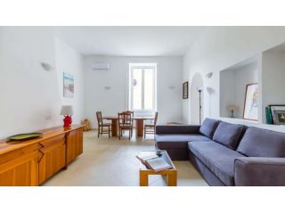 Orsola Comfort House