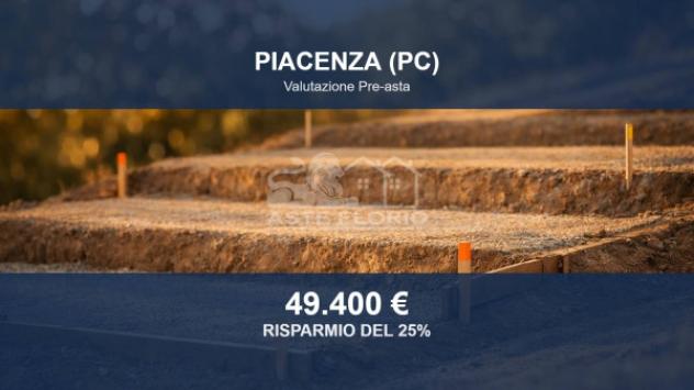 Immobile in asta di 691 m² in vendita a Piacenza