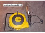 Arrotolatore Zeca per lampada 220volt officina o garage