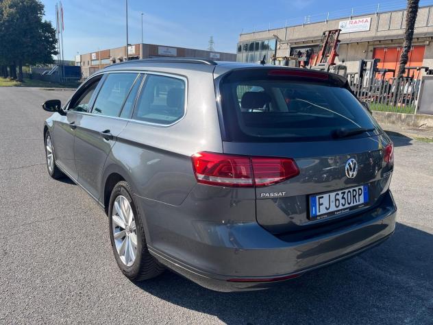 Volkswagen Passat Variant 2.0 TDI DSG Comfortline BlueMotion Technology - Foto 6