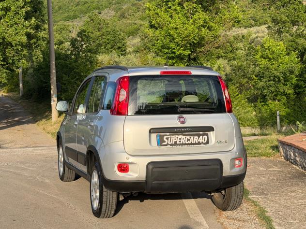 Fiat Panda 0.9 TwinAir Turbo Natural Power Trekking - Foto 5