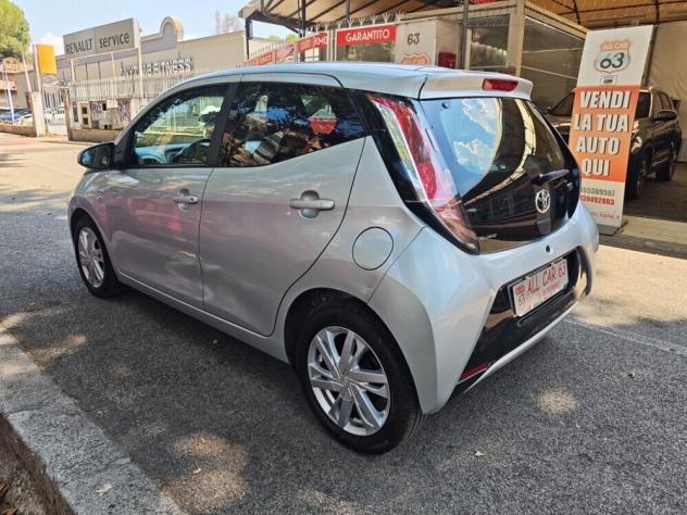 Toyota Aygo 1.0 5P X-PLAY OK NEOPATENTATI - Foto 6