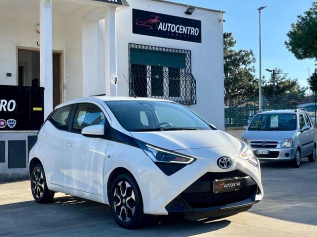 TOYOTA Aygo Connect 1.0 VVT-i 72 CV x-play MMT PREZZO REALE! rif. 24194650