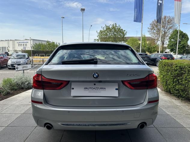 BMW Serie 5 530d Touring Luxury *UNIPRO, IVA, TAGLIANDI BMW, PACK LUCI, PROMO AZZURRA* - Foto 5