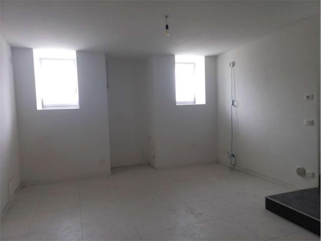V000539 - CASA SINGOLA SU TRE LIVELLI - Foto 6