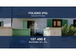 Immobile in asta di 243 m² con più di 5 locali e box auto in vendita a Foligno