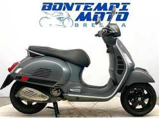 Vespa 300 GTS TOURING
