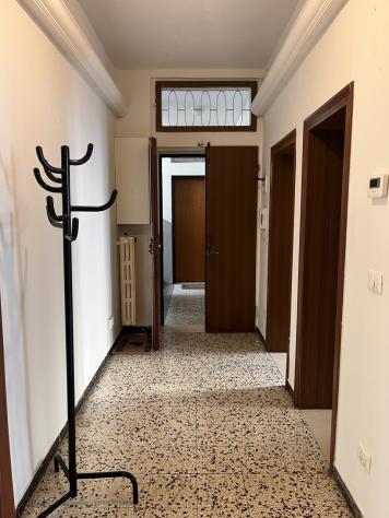 APPARTAMENTO di 5 vani e di 100 mq (BOLOGNA) rif. MARZ9_1 - Foto 2