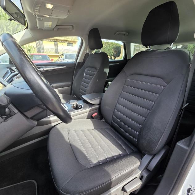 Ford Mondeo 1.5 TDCi 120cv S&S Business - Foto 3