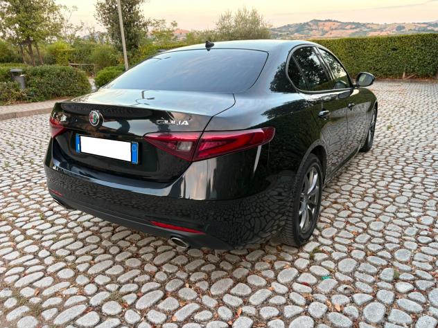 ALFA Giulia 2.2Turbodiesel 180CV 6M Super -08-2018 - Foto 10