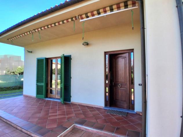 Villa in vendita a Lunata - Capannori 277 mq Rif: 1376888 - Foto 2