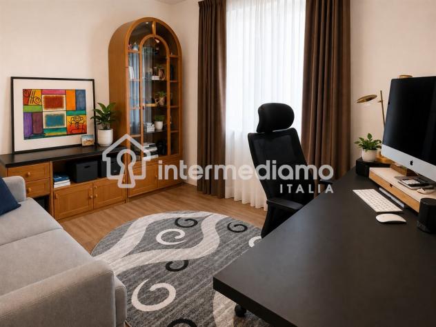 ELEGANTE QUADRILOCALE COMPLETAMENTE RISTRUTTURATO CON TERRAZZO - Foto 10