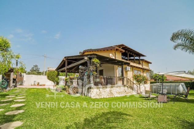 Villa di 200 m² con più di 5 locali in vendita a Siracusa - Foto 2