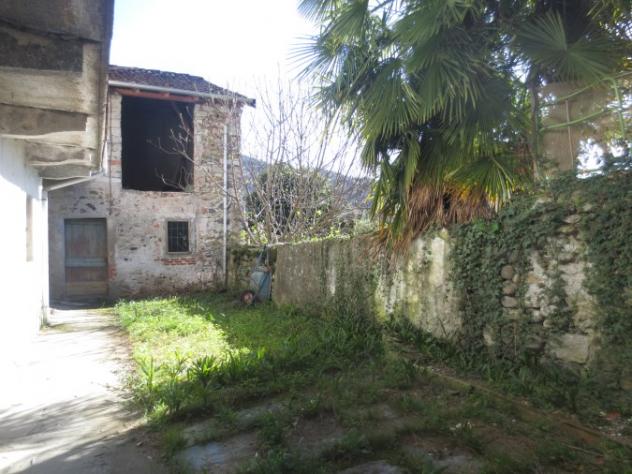 Verbania - ZONA UNCHIO VENDESI CASA INDIPENDENTE CON GIARDINO CONDOMINIALE - Foto 2