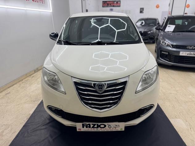 Lancia Ypsilon 1.3 MJT 95Cv - Foto 4