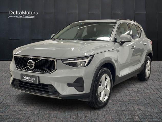 Volvo XC40 2023 2.0 b3 Essential auto