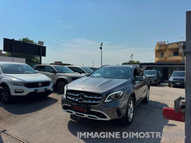 MERCEDES-BENZ GLA 200 d Automatic premium rif. 23900911