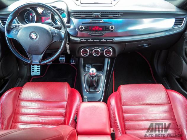 Alfa Romeo Giulietta Giulietta 1750 TBi Quadrifoglio Verde - Foto 9