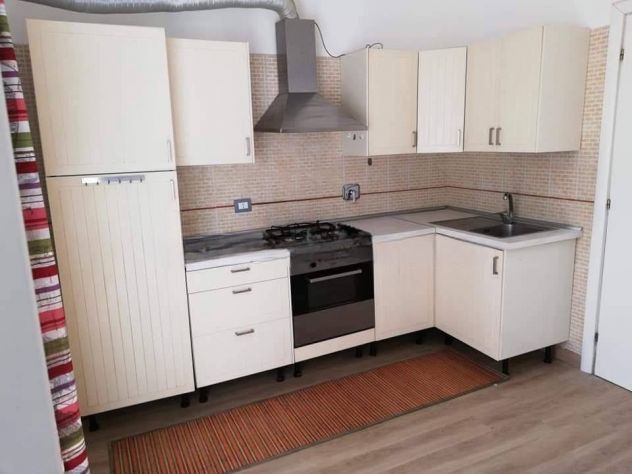 INFERNETTO BILOCALE ARREDATO CON TERRAZZO PRIVATO - Foto 6