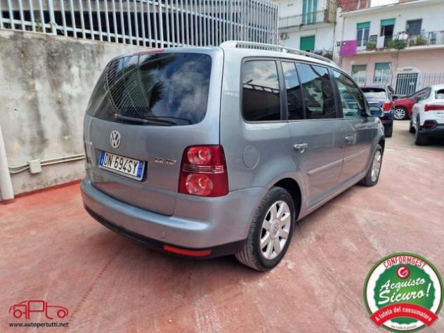 VOLKSWAGEN Touran 2.0 TDI 170CV DPF DSG Highline rif. 16659992 - Foto 6