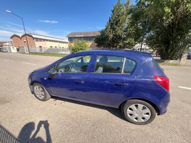 Opel Corsa 1.2 5 porte Metano - Foto 4