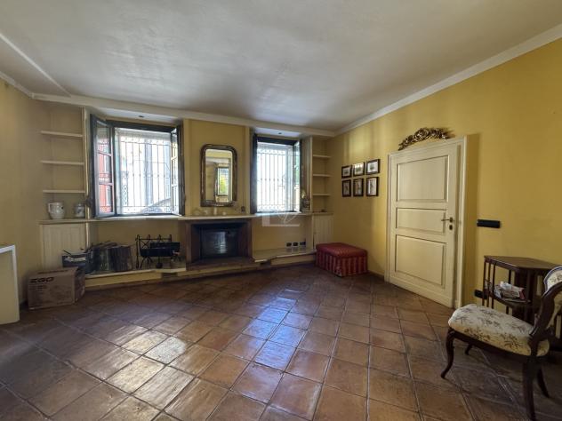 Luzzara vendesi casa indipendente 10 vani 350 Mq - Foto 6