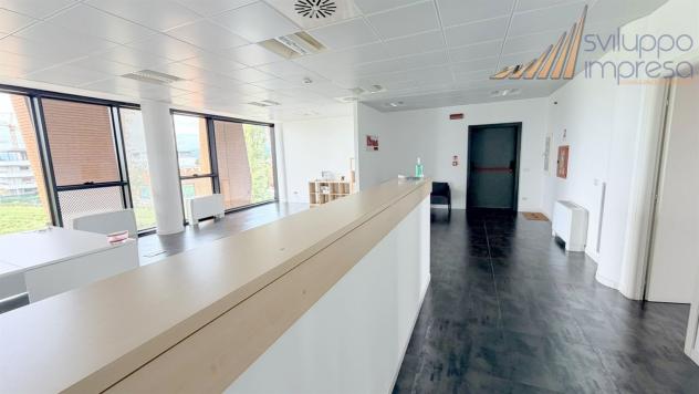 UFFICIO IN CENTRO DIREZIONALE IN AFFITTO A BERNAREGGIO - Foto 16