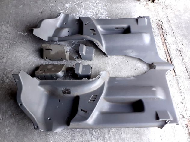 Suzuki Alto '95 - '02 e similari - Set completo di rivestimenti interni. - Foto 3