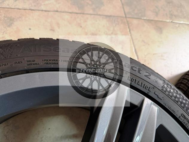 Cerchi 18 e pneumatici M+S Volkswagen Golf R Line - Foto 8