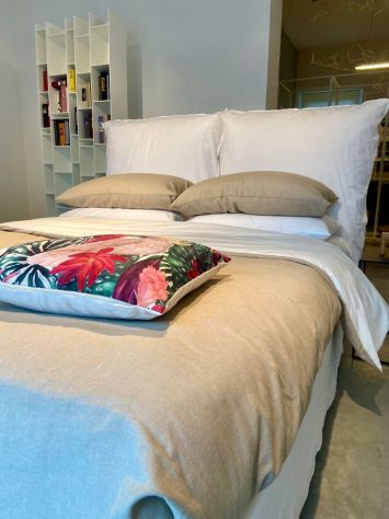 LETTO MATRIMONIALE DOUBLE, IN LINO BIANCO DESIGN NAVONE GERVASONI - Foto 4