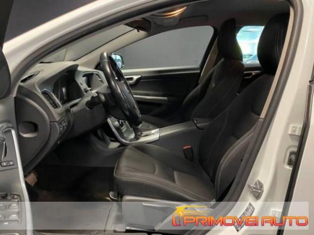 VOLVO V60 D4 Geartronic Business rif. 19105398 - Foto 2