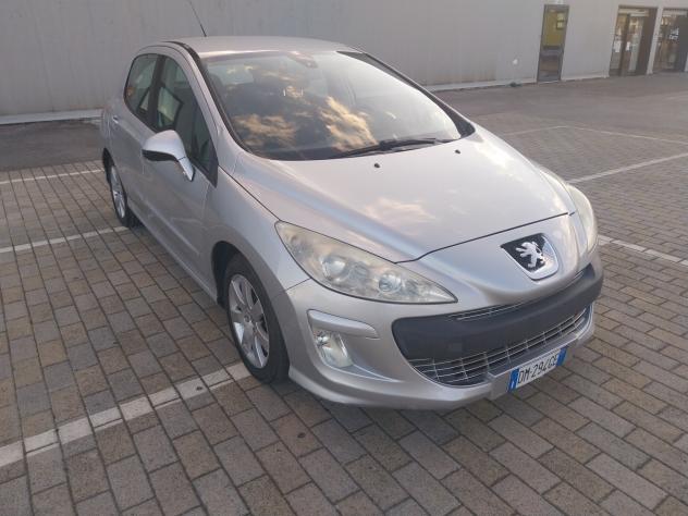 Peugeot 308 1.6 HDi 90CV FAP 5p. Comfort - Foto 2