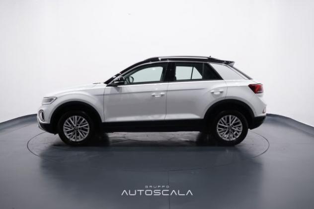 VOLKSWAGEN T-Roc 1.5 TSI 150cv ACT DSG Life rif. 21769699 - Foto 3