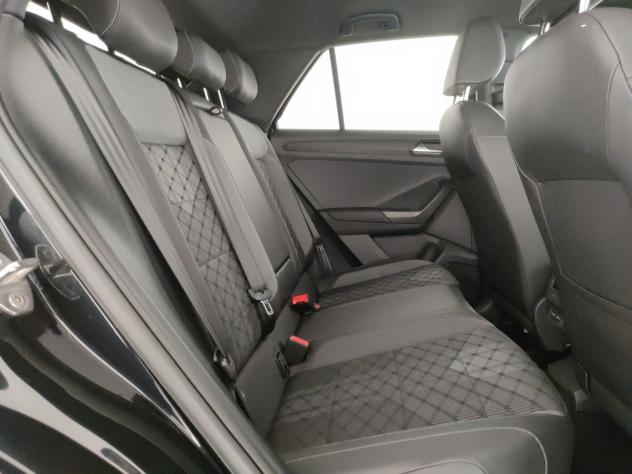 Volkswagen T-Roc Nuovo R-Line 1.5 TSI ACT 110 kW (150 CV) Manuale - Foto 8