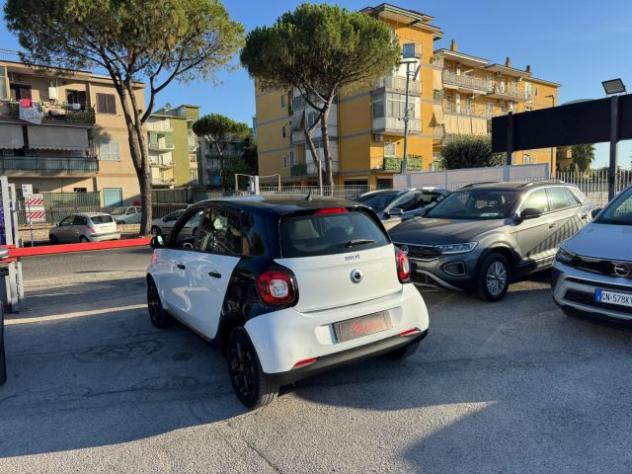 SMART ForFour 70 1.0 twinamic Passion Automatica rif. 24063075 - Foto 4