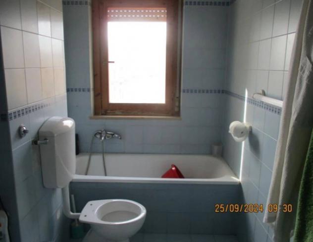Immobile in asta di 90 m², box auto in vendita a Latina - Foto 7