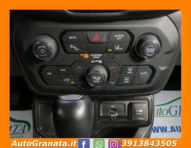 Jeep Renegade 1.6 MJet DDCT 120cv Limited Navi+Pelle - Foto 9