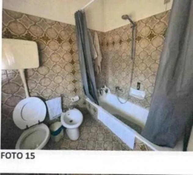 Immobile in asta di 222 m², box auto in vendita a Fano - Foto 7