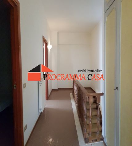 TORVAJANICA VIA SVEZiA 120 MQ. 9 LOCALI 2 LIVELLI 165000 € - Foto 9