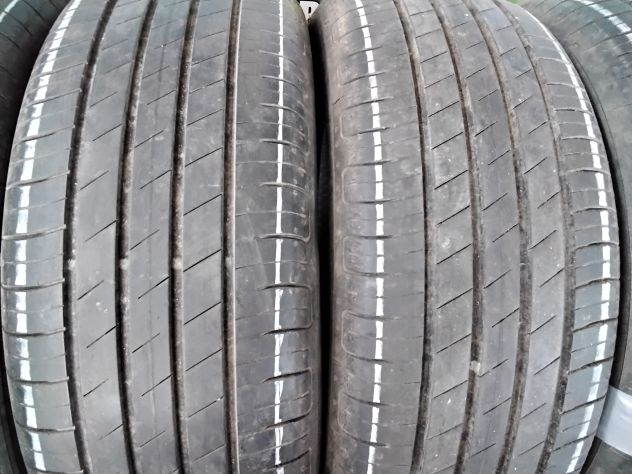 4 gomme usate goodyear 215 55 17 98w estive - Foto 2