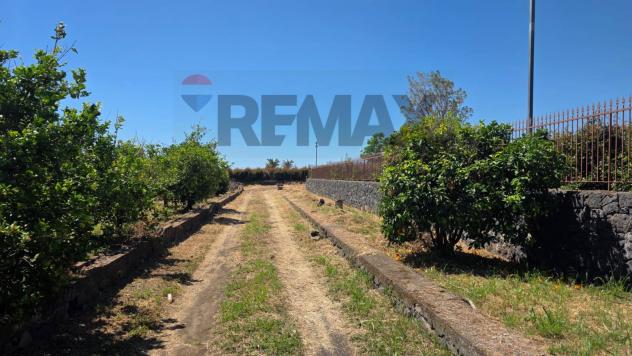 Terreno in vendita a Giarre
