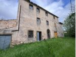 RUSTICO di 14 vani e di 400 mq (SORANO) rif. MONTEDONDO240