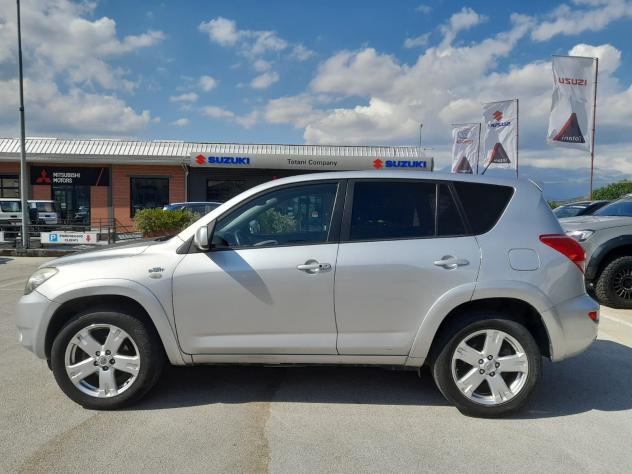 Toyota RAV4 III 2.2 d-4d Luxury 177cv - Foto 4