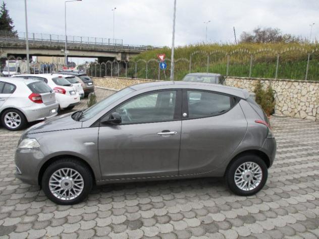 LANCIA Ypsilon 1.2 69 CV 5 porte GPL Ecochic Silver rif. 23790962 - Foto 3